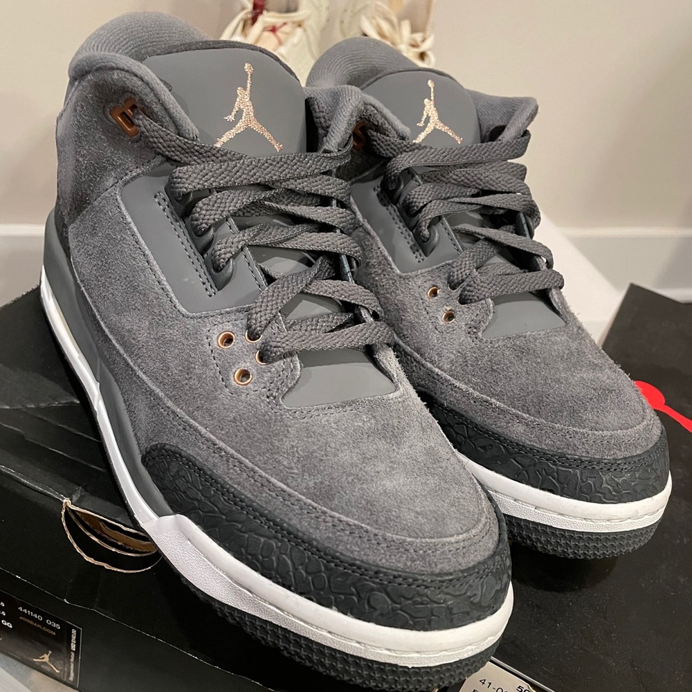 Jordan 3 graphite
